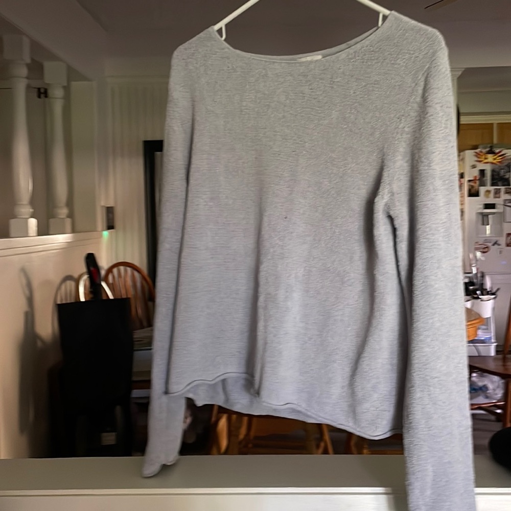 Sweater lightweight